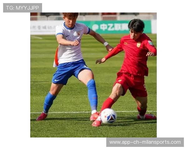 后防球员身体对抗训练成为青年培养重点