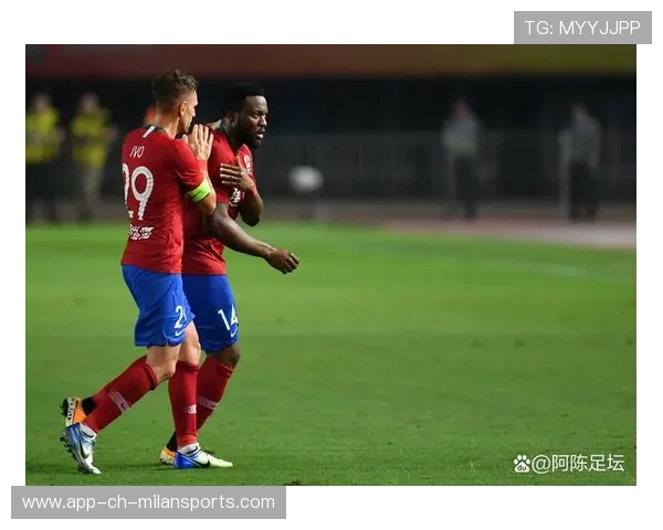 阿贾克斯盯上巴西技术怪，引领欧洲足球新风潮